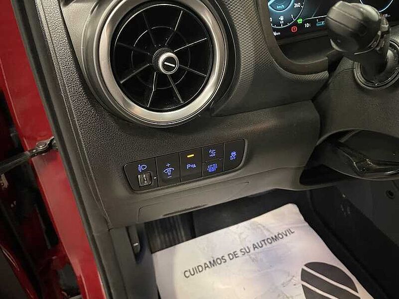 Hyundai Kona HEV 1.6 GDI DT Style Sky