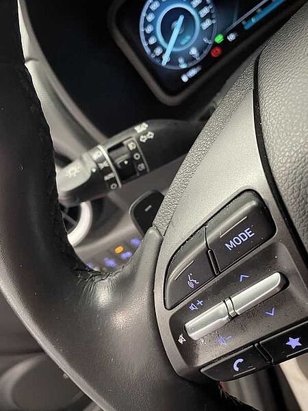 Hyundai Kona HEV 1.6 GDI DT Style Sky