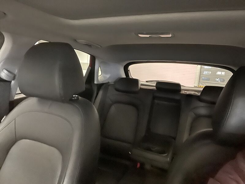Hyundai Kona HEV 1.6 GDI DT Style Sky