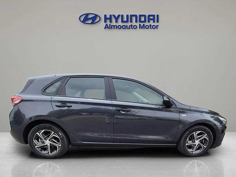 Hyundai i30 1.0 TGDI Klass LR 48V 120
