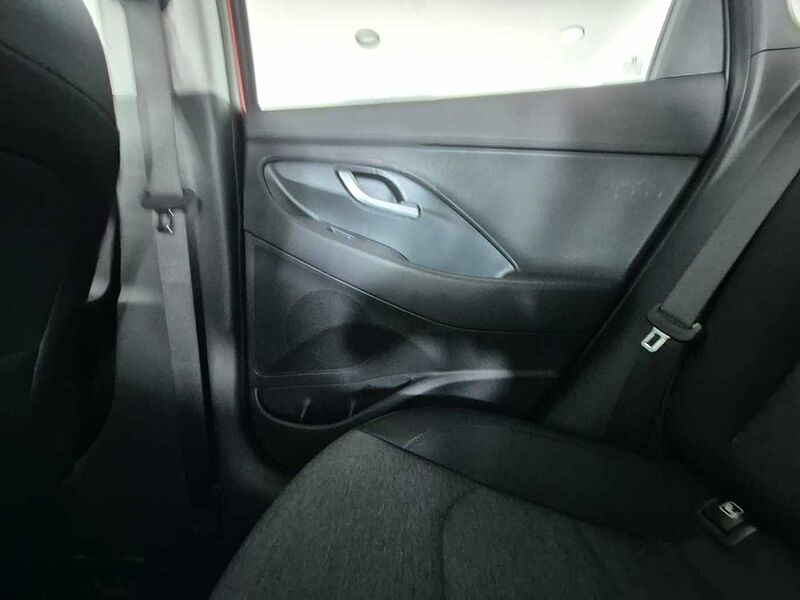 Hyundai i30 1.0 TGDI Klass LR 48V 120