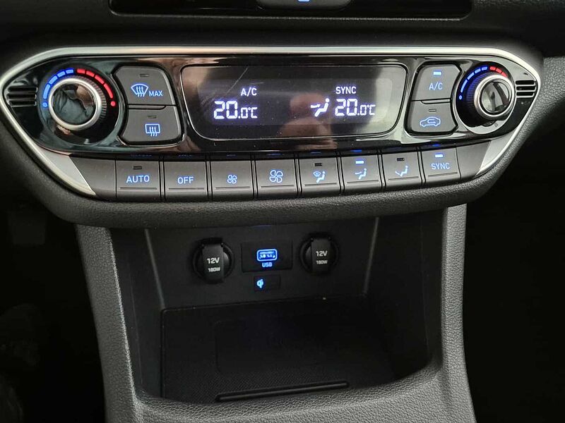 Hyundai i30 1.0 TGDI Tecno 48V 120