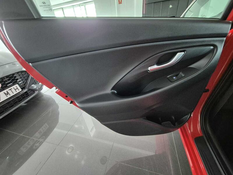 Hyundai i30 1.0 TGDI Tecno 48V 120