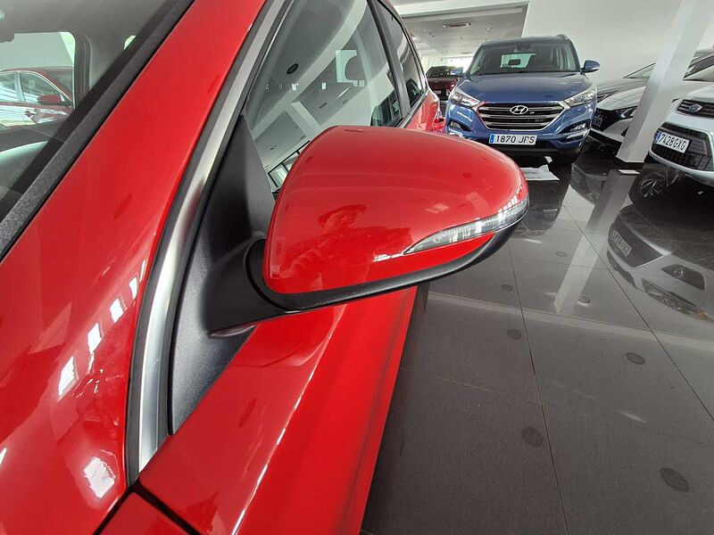 Hyundai i30 1.0 TGDI Tecno 48V 120
