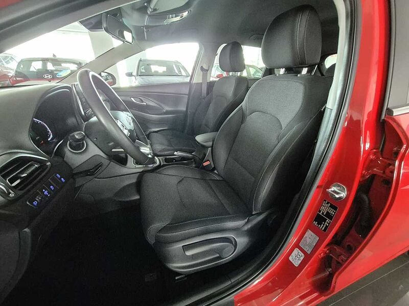 Hyundai i30 1.0 TGDI Tecno 48V 120
