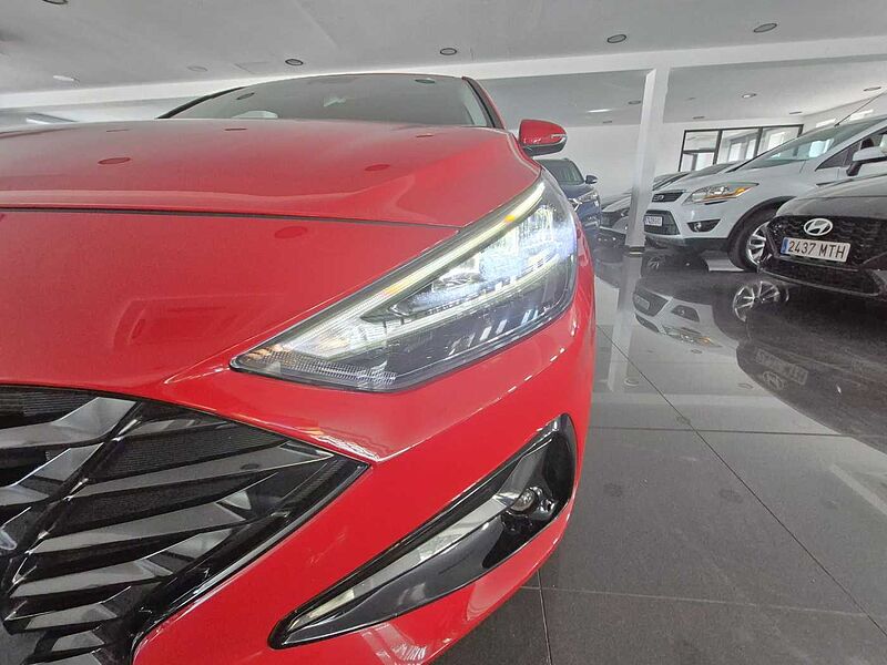 Hyundai i30 1.0 TGDI Tecno 48V 120