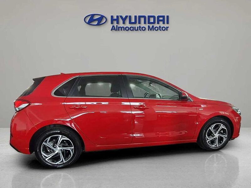 Hyundai i30 1.0 TGDI Tecno 48V 120